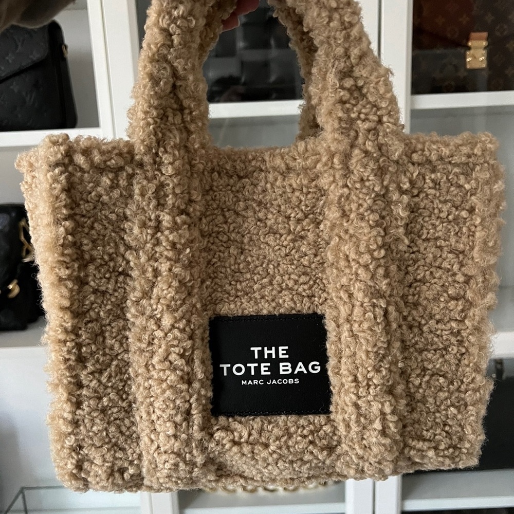 marc jacobs mini teddy tote